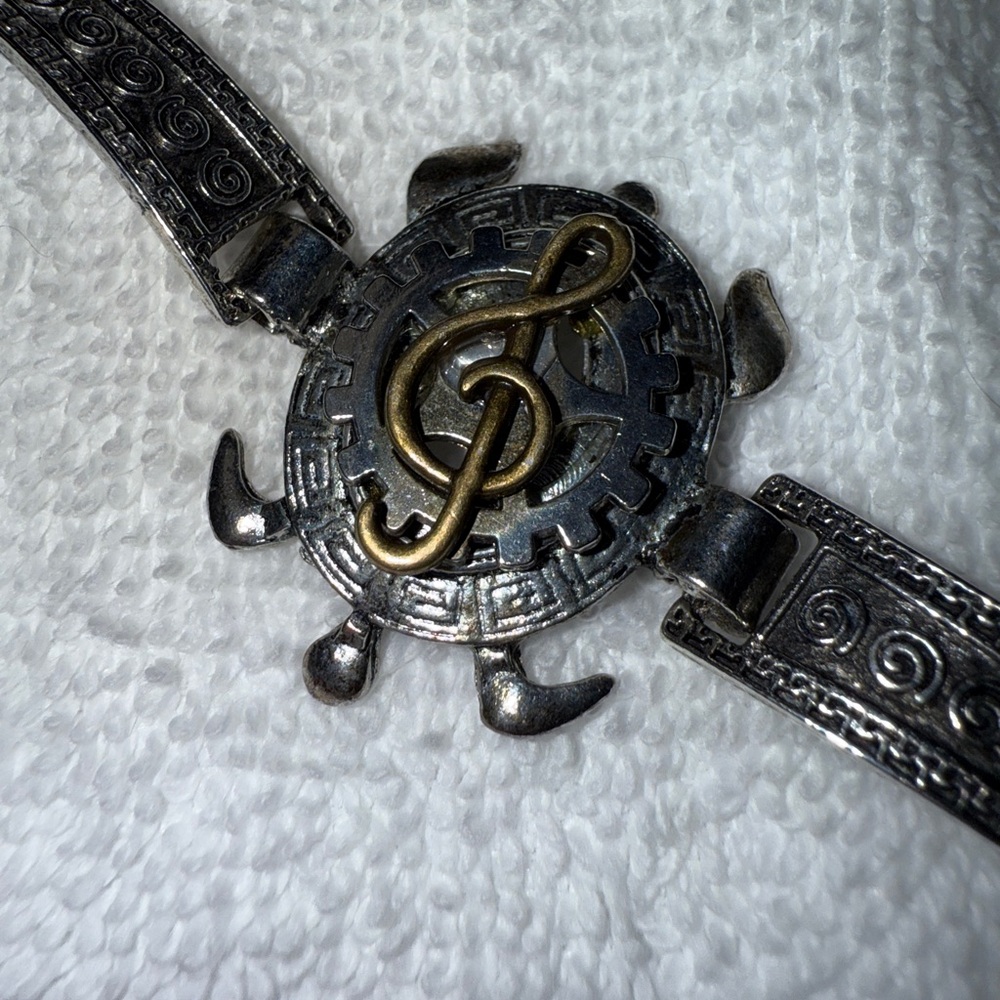 ⭐️Handcrafted Turtle G clef Bracelet